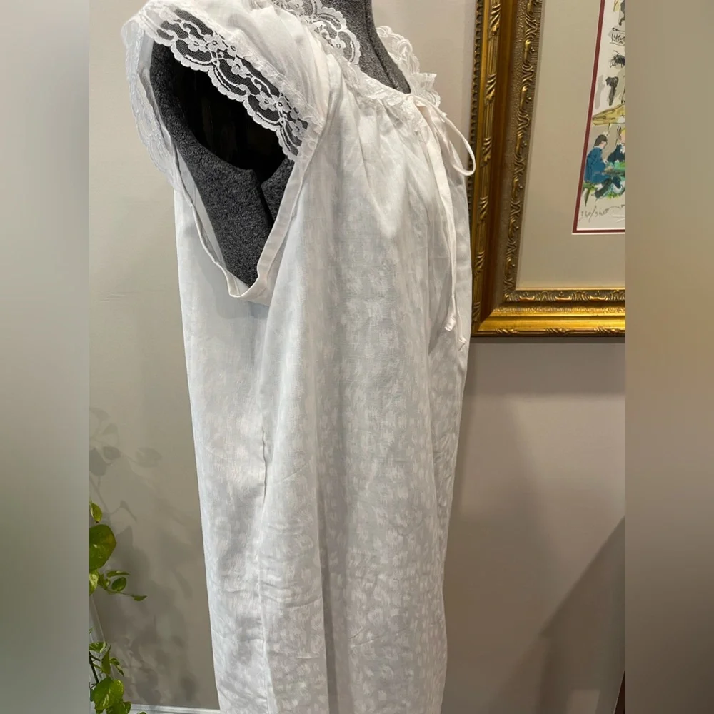 Carriage court 2 piece nightgown‎ robe set ladies size 12/14 70s girly Vintage